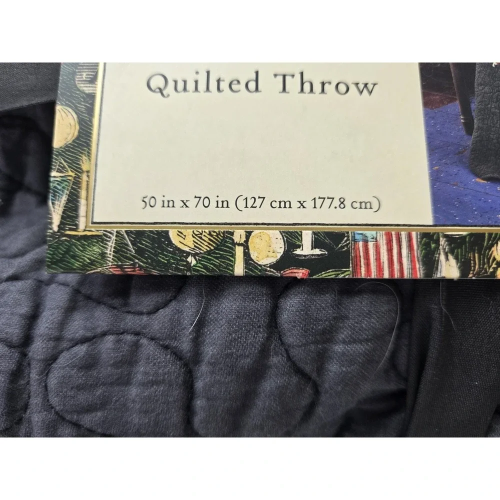 John Derian Quilted Throw Target‎ 50x70 NEW Christmas holiday blanket Amaryllis